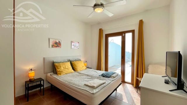 3 soveværelse Villa til salg i Playa Blanca, Yaiza med swimmingpool garage - € 549.000 (Ref: 9141250)