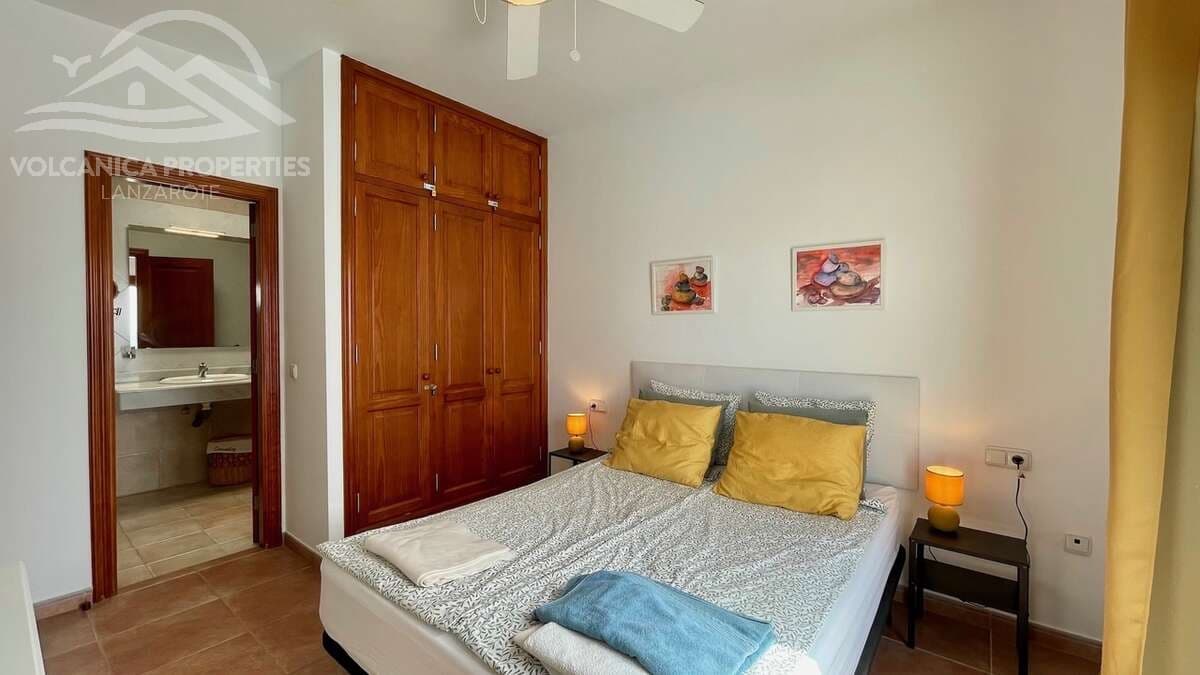 3 soveværelse Villa til salg i Playa Blanca med swimmingpool garage - € 549.000 (Ref: 9141250)