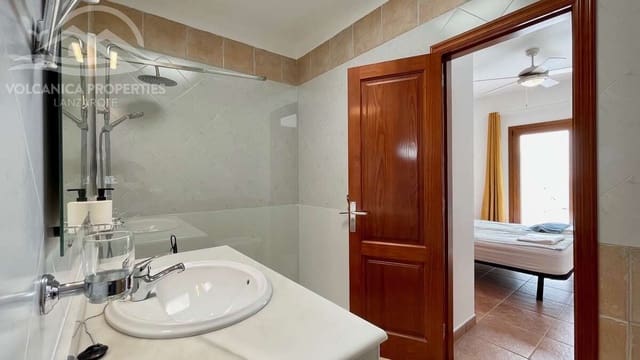 3 soveværelse Villa til salg i Playa Blanca, Yaiza med swimmingpool garage - € 549.000 (Ref: 9141250)