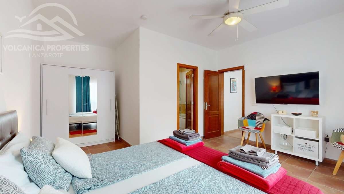 3 soveværelse Villa til salg i Playa Blanca med swimmingpool garage - € 549.000 (Ref: 9141250)