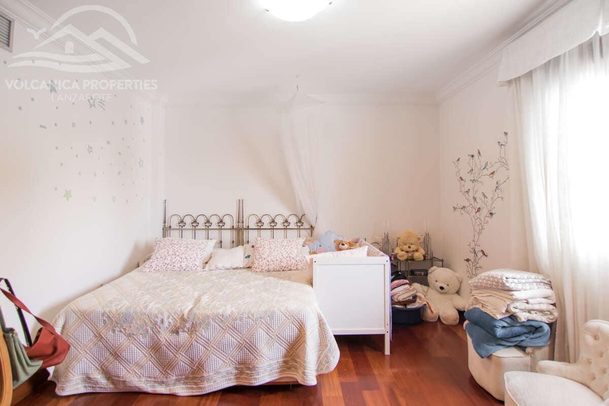 4 soveværelse Villa til salg i Macher med swimmingpool garage - € 1.050.000 (Ref: 9143762)