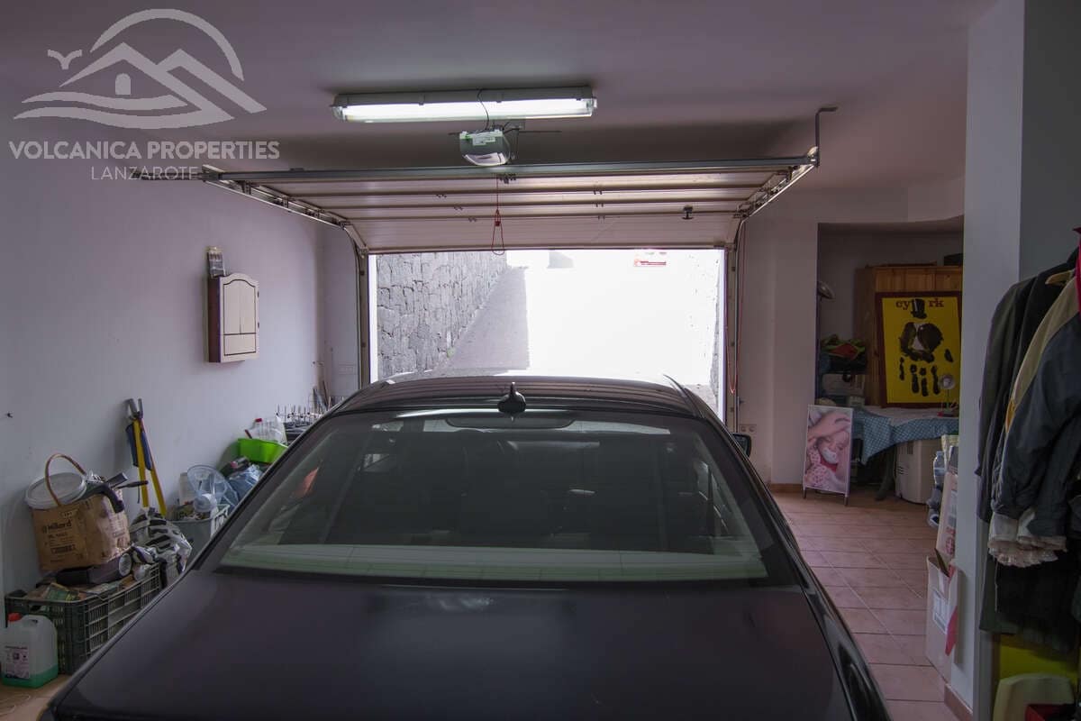 4 soveværelse Villa til salg i Macher med swimmingpool garage - € 1.050.000 (Ref: 9143762)