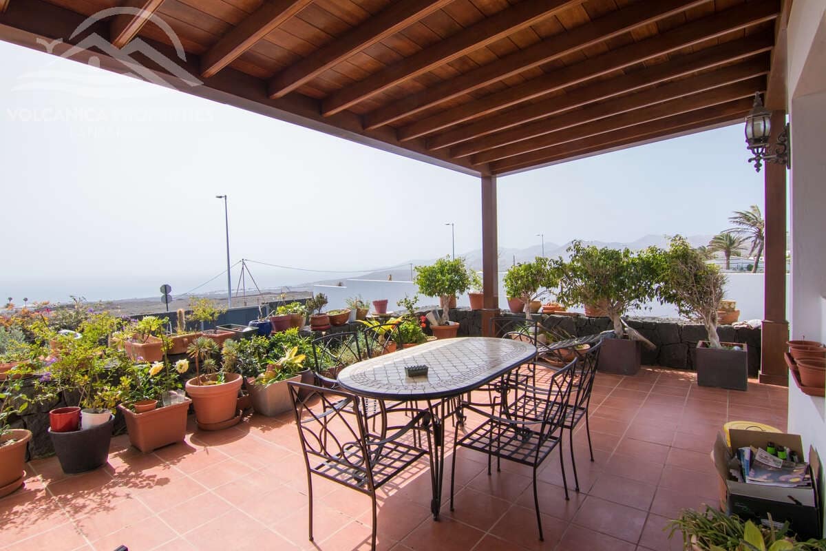 4 soveværelse Villa til salg i Macher med swimmingpool garage - € 1.050.000 (Ref: 9143762)