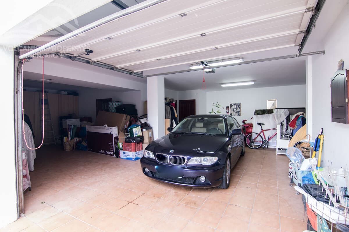 4 soveværelse Villa til salg i Macher med swimmingpool garage - € 1.050.000 (Ref: 9143762)