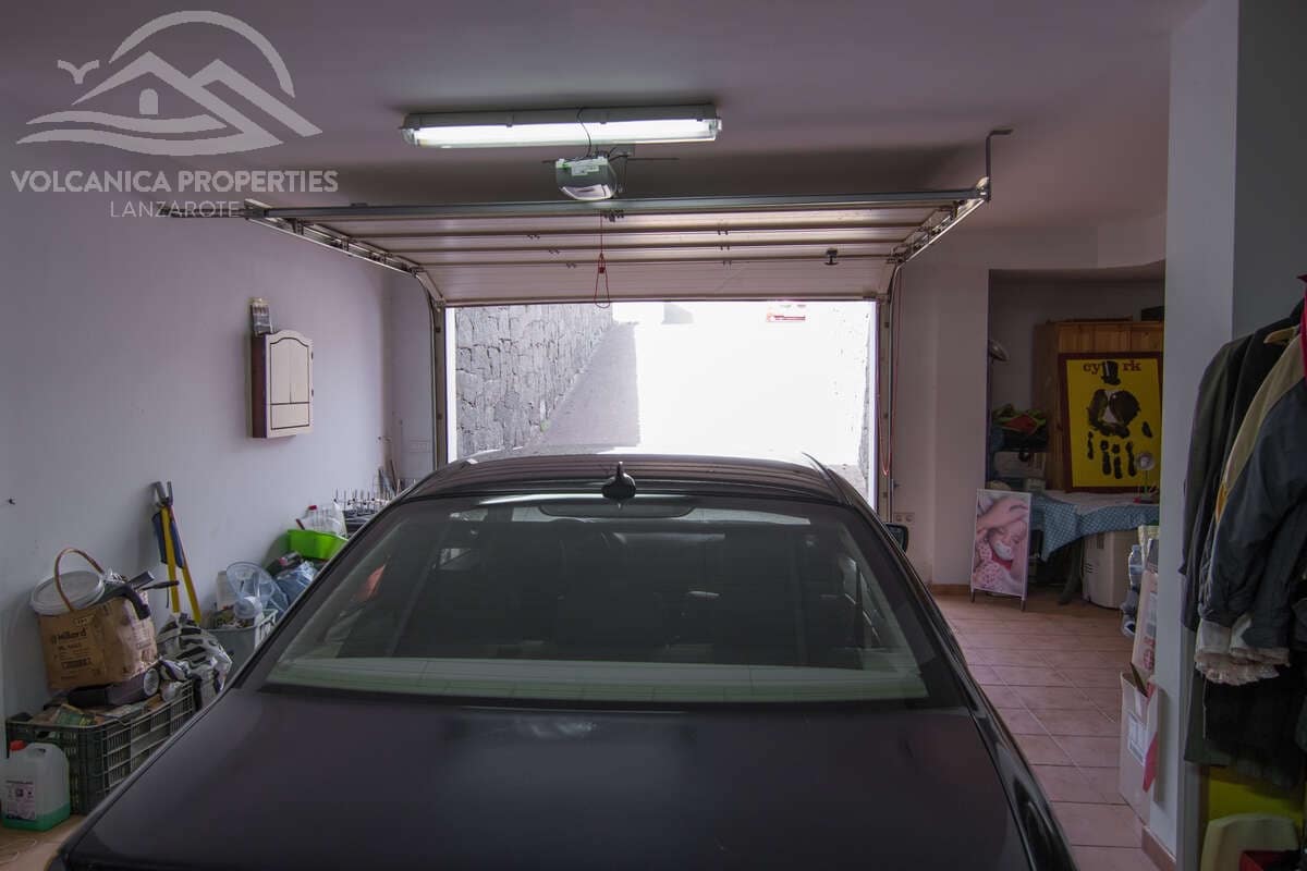 4 chambre Villa/Maison à vendre à Macher avec piscine garage - 1 050 000 € (Ref: 9143762)