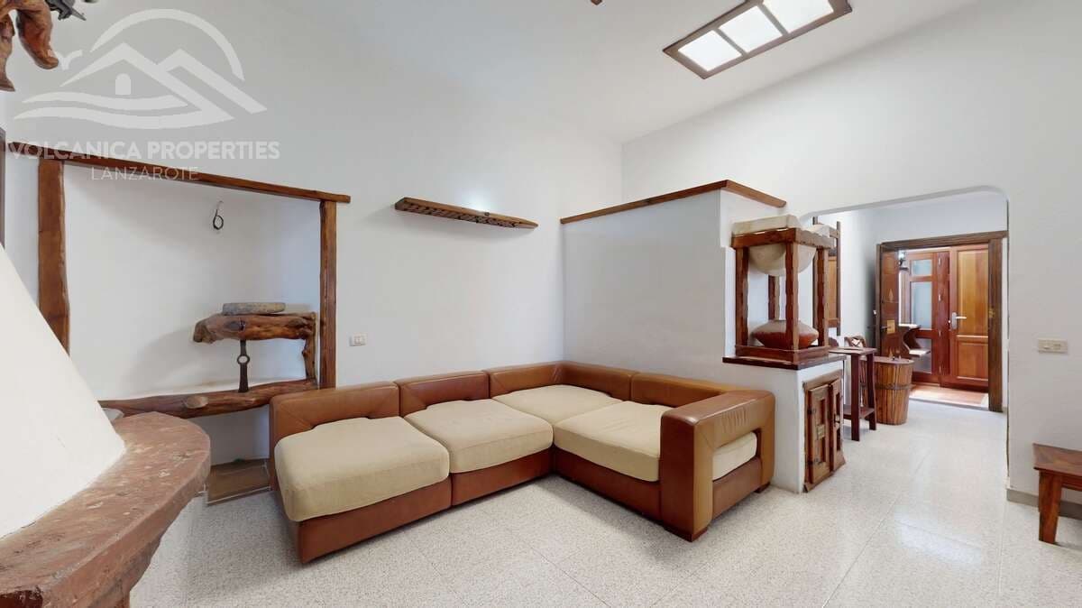 3 soveværelse Villa til salg i Las Brenas med garage - € 990.000 (Ref: 9176041)