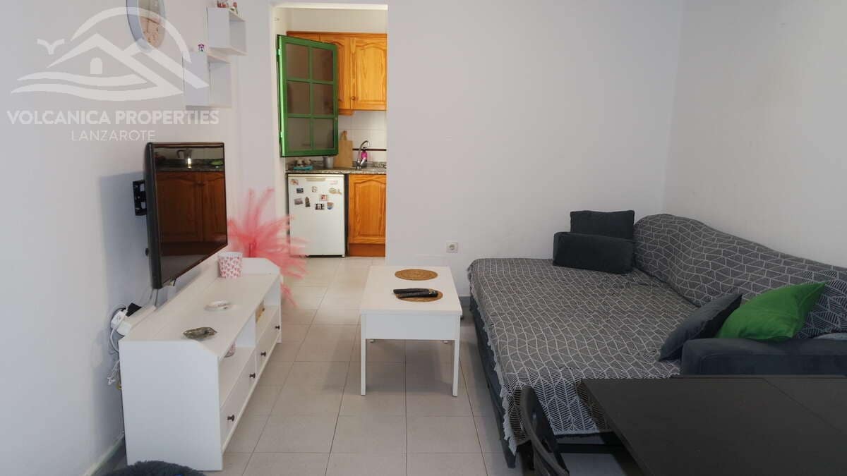 2 soveværelse Lejlighed til salg i Puerto del Carmen med swimmingpool - € 235.000 (Ref: 9180727)