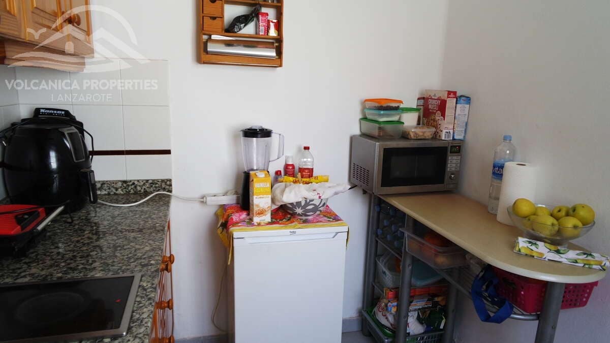 2 soveværelse Lejlighed til salg i Puerto del Carmen med swimmingpool - € 235.000 (Ref: 9180727)