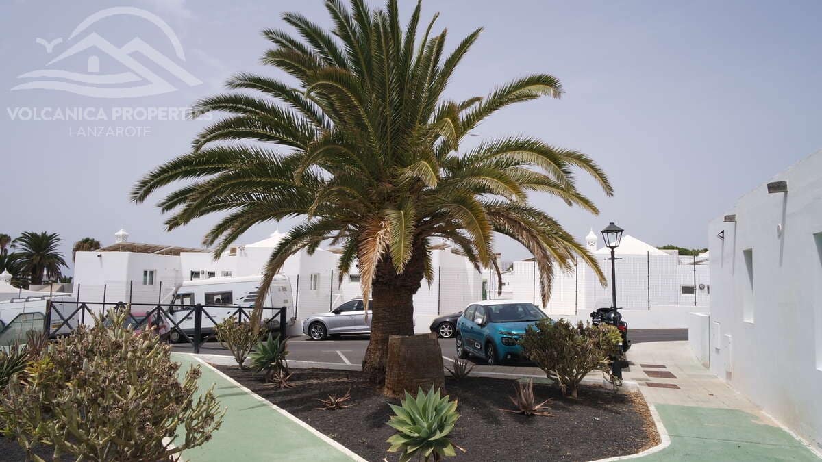 2 soveværelse Lejlighed til salg i Puerto del Carmen med swimmingpool - € 235.000 (Ref: 9180727)