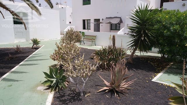 2 soveværelse Lejlighed til salg i Puerto del Carmen, Tías med swimmingpool - € 235.000 (Ref: 9180727)