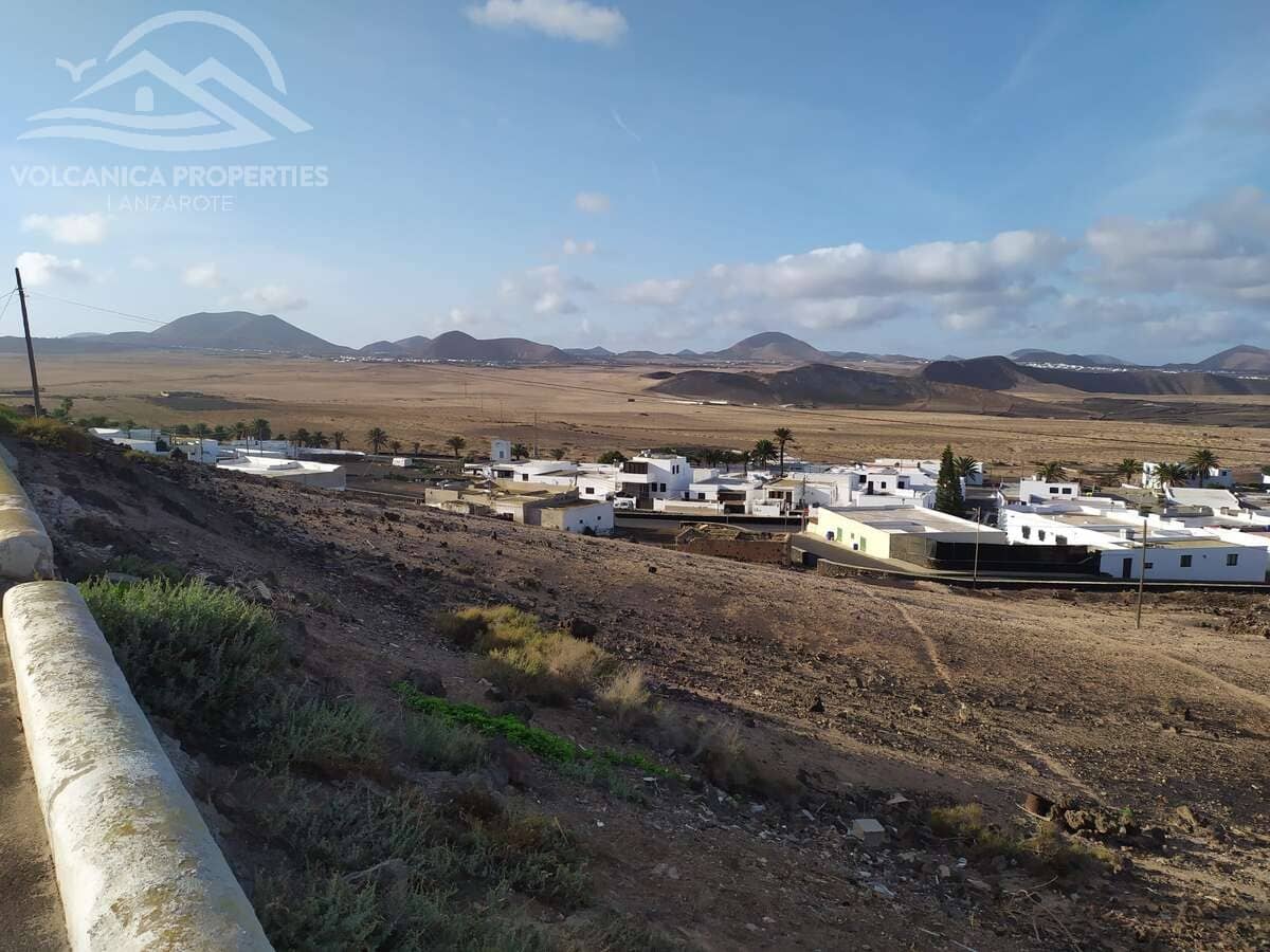 Building Plot for sale in Soo - € 165,000 (Ref: 9325837)