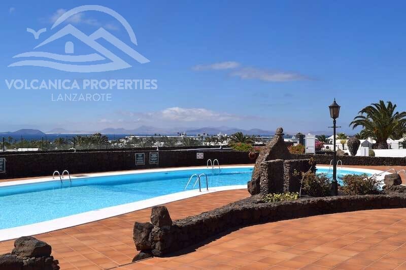 3 soveværelse Villa til salg i Playa Blanca med swimmingpool garage - € 840.000 (Ref: 9425585)
