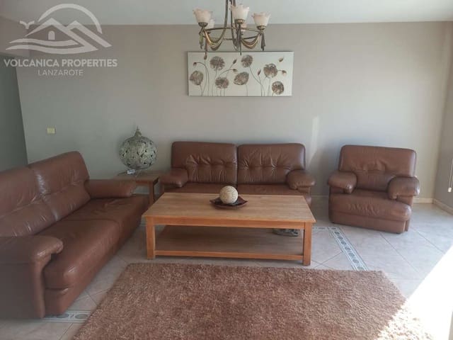 4 slaapkamer Villa te koop in Tías met zwembad - € 745.000 (Ref: 9426750)