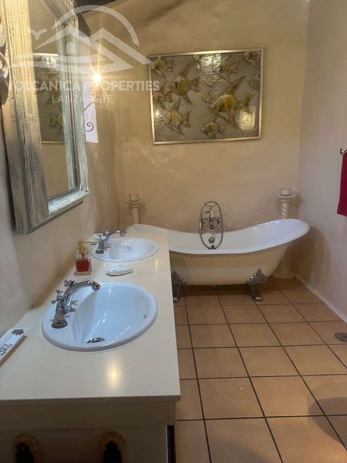5 sypialnia Willa na sprzedaż w Tiagua z basenem - 895 000 € (Ref: 9448572)