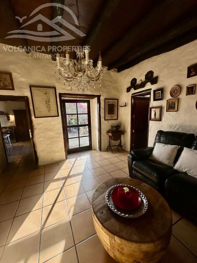 5 sypialnia Willa na sprzedaż w Tiagua z basenem - 895 000 € (Ref: 9448572)