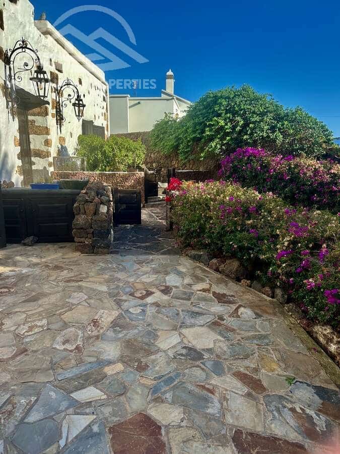 5 sypialnia Willa na sprzedaż w Tiagua z basenem - 895 000 € (Ref: 9448572)