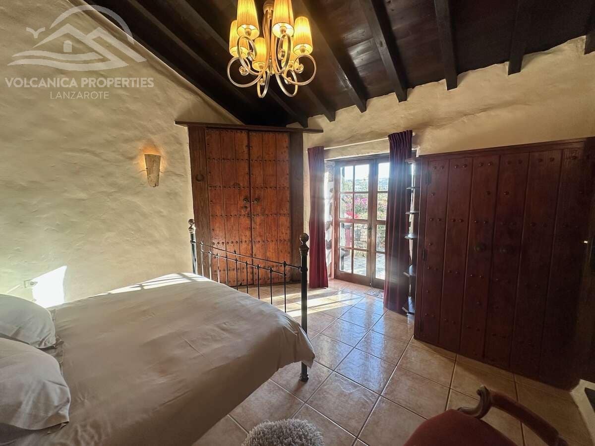 5 sypialnia Willa na sprzedaż w Tiagua z basenem - 895 000 € (Ref: 9448572)