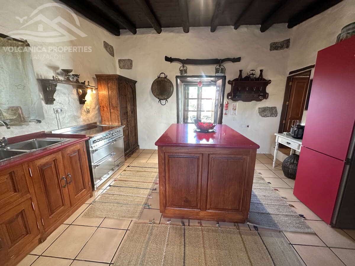 5 sypialnia Willa na sprzedaż w Tiagua z basenem - 895 000 € (Ref: 9448572)