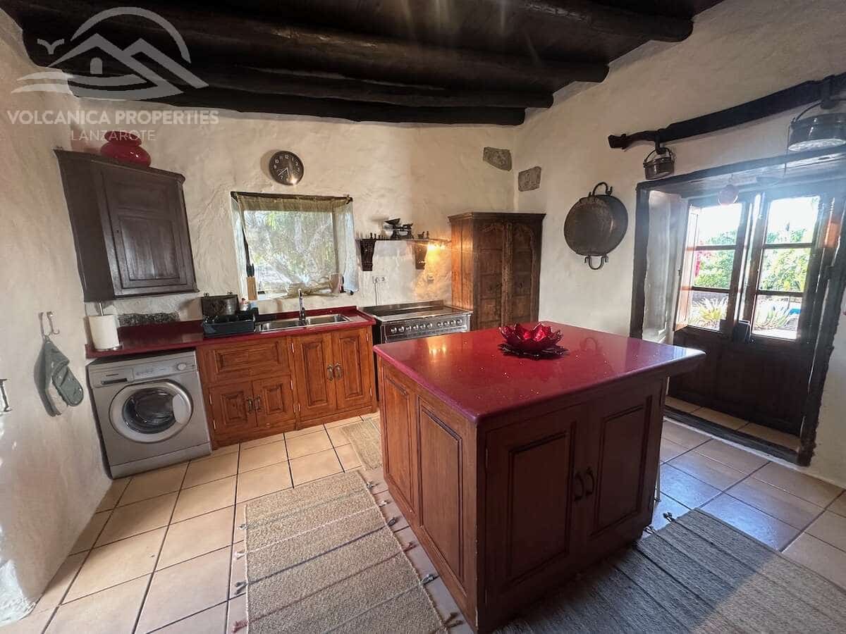 5 sypialnia Willa na sprzedaż w Tiagua z basenem - 895 000 € (Ref: 9448572)