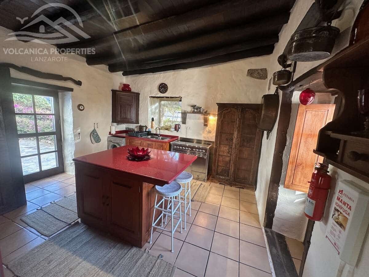 5 sypialnia Willa na sprzedaż w Tiagua z basenem - 895 000 € (Ref: 9448572)