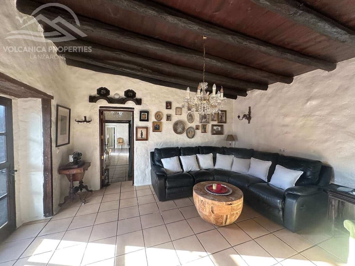 5 sypialnia Willa na sprzedaż w Tiagua z basenem - 895 000 € (Ref: 9448572)