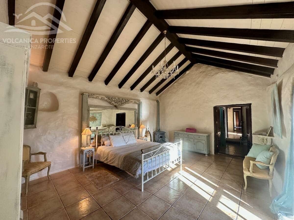 5 sypialnia Willa na sprzedaż w Tiagua z basenem - 895 000 € (Ref: 9448572)
