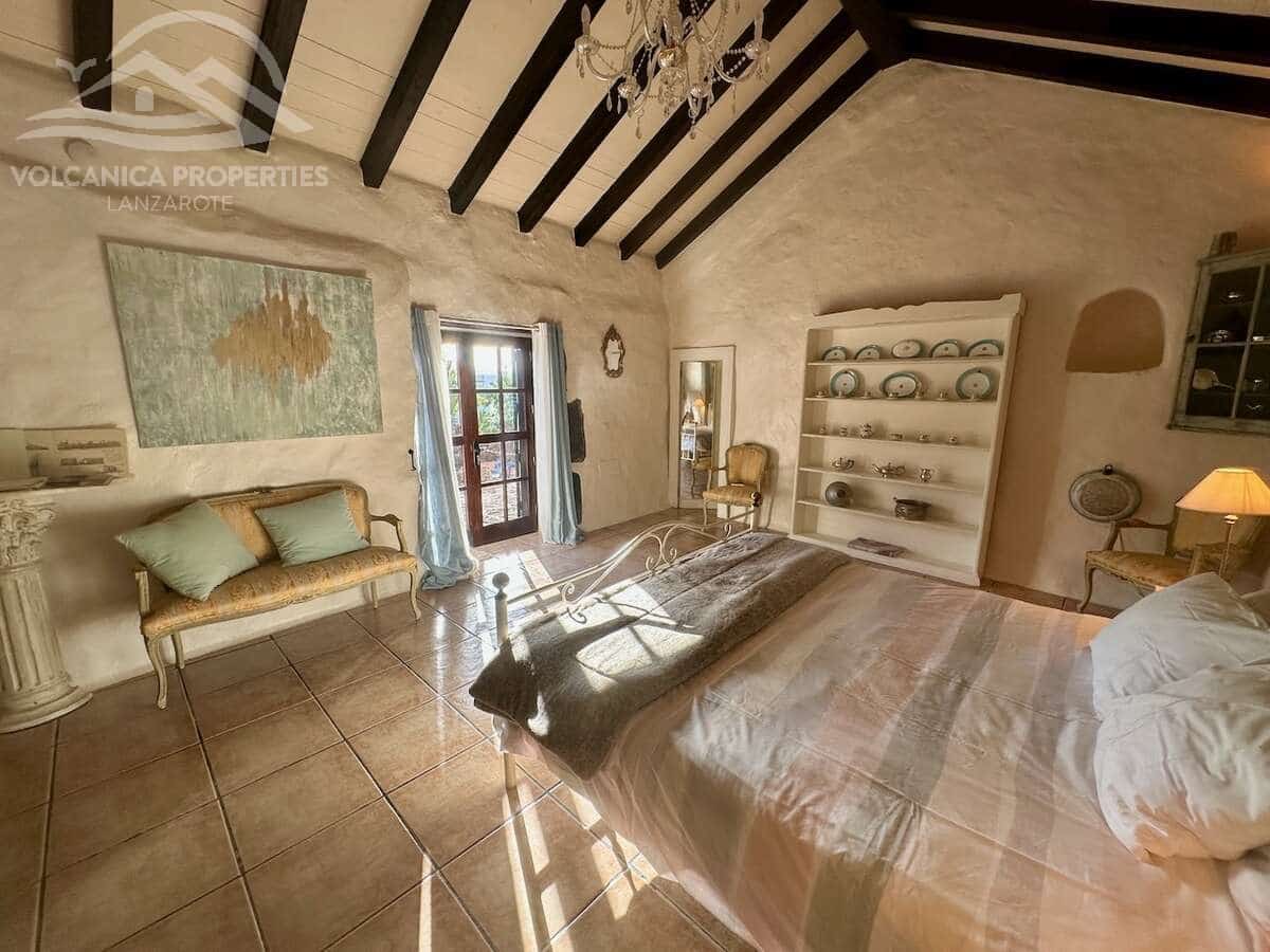 5 sypialnia Willa na sprzedaż w Tiagua z basenem - 895 000 € (Ref: 9448572)