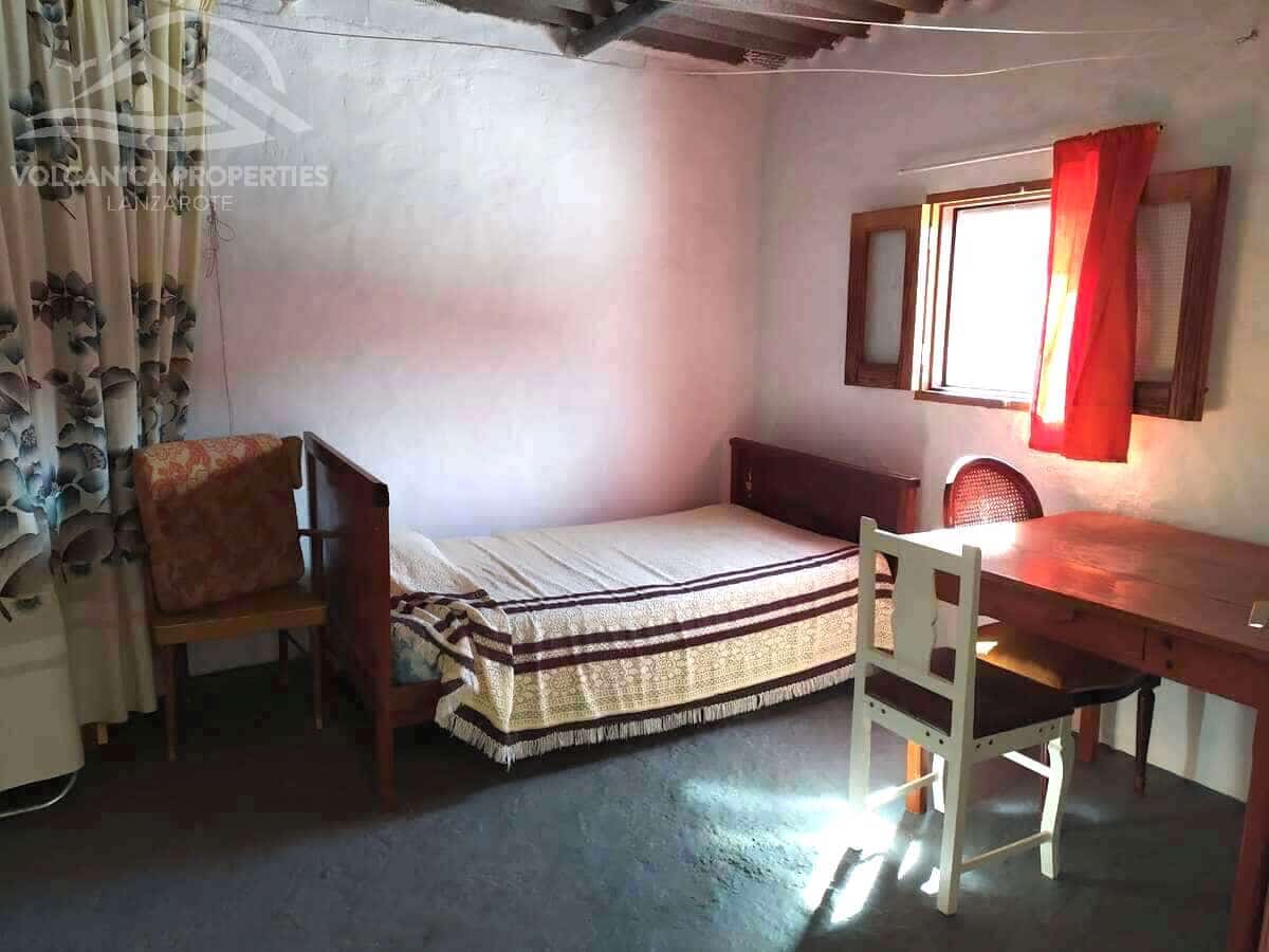 4 slaapkamer Villa te koop in Rosiana met garage - € 325.000 (Ref: 9471056)