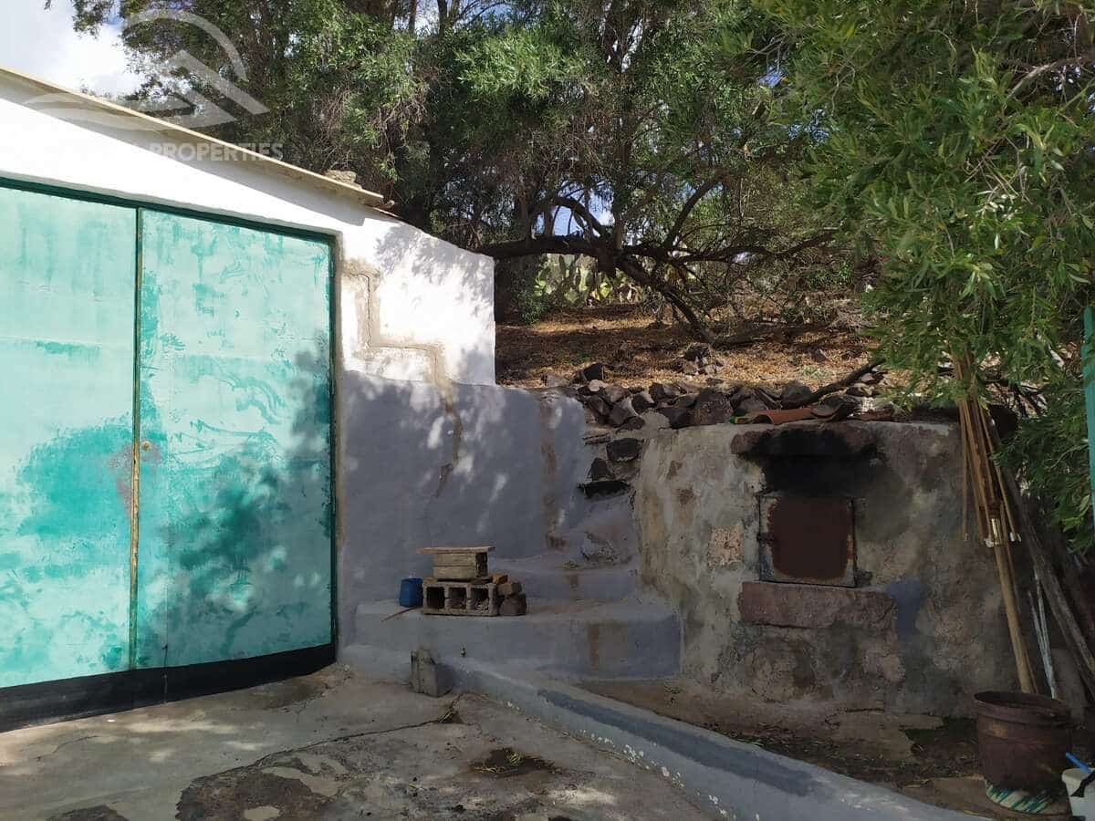 4 slaapkamer Villa te koop in Rosiana met garage - € 325.000 (Ref: 9471056)