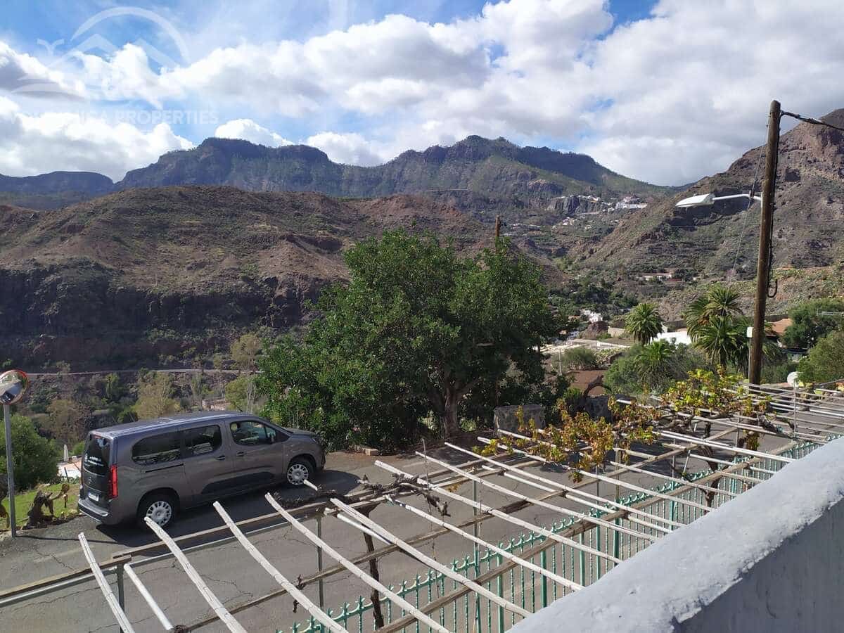 4 slaapkamer Villa te koop in Rosiana met garage - € 325.000 (Ref: 9471056)