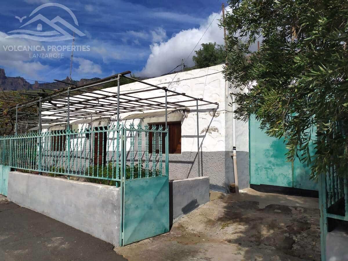 4 slaapkamer Villa te koop in Rosiana met garage - € 325.000 (Ref: 9471056)