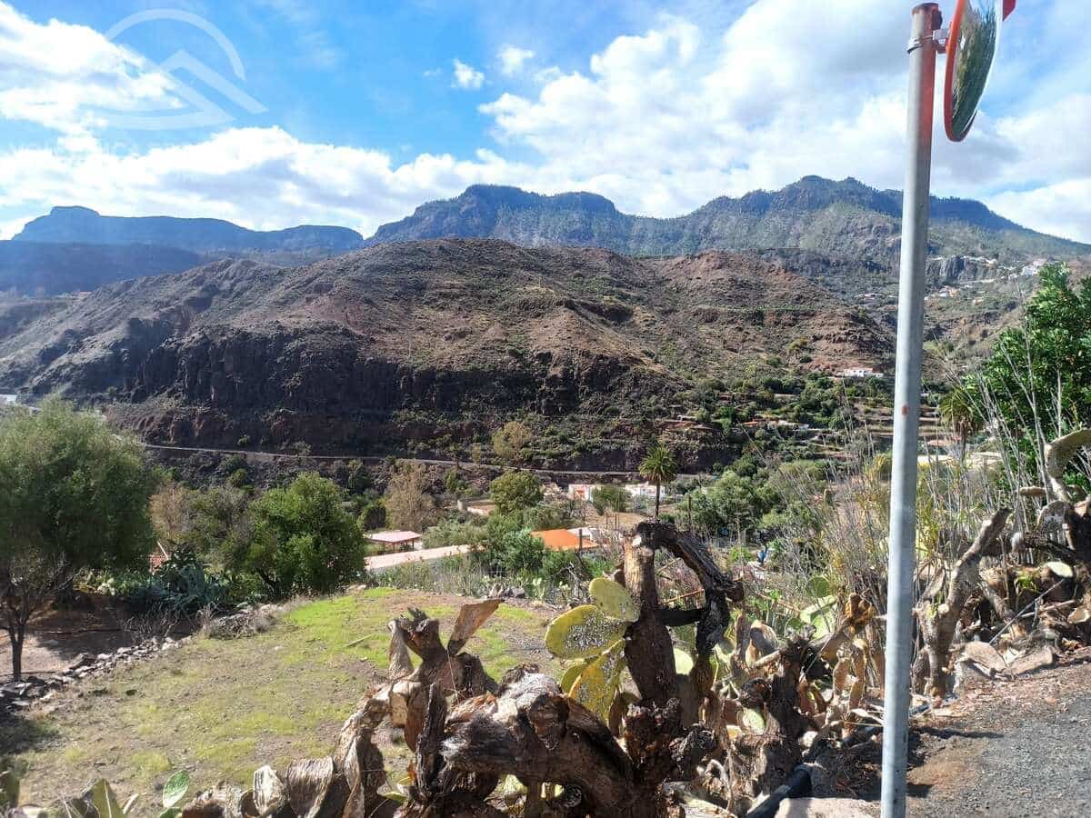 4 slaapkamer Villa te koop in Rosiana met garage - € 325.000 (Ref: 9471056)