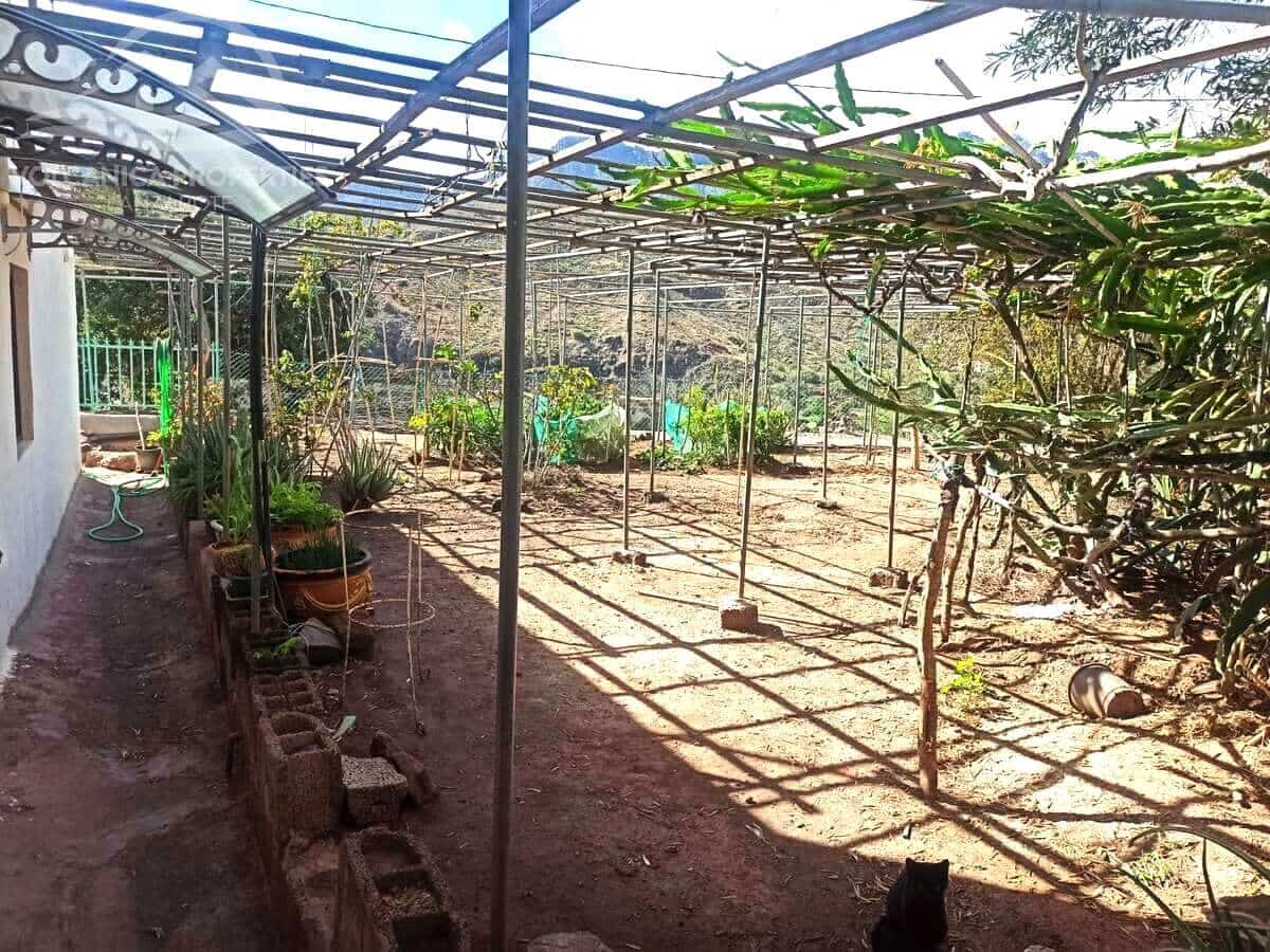 4 slaapkamer Villa te koop in Rosiana met garage - € 325.000 (Ref: 9471056)