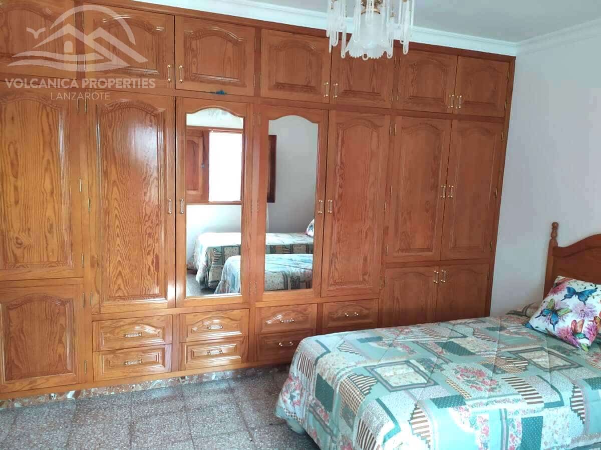 4 chambre Villa/Maison à vendre à Rosiana avec garage - 310 000 € (Ref: 9471056)