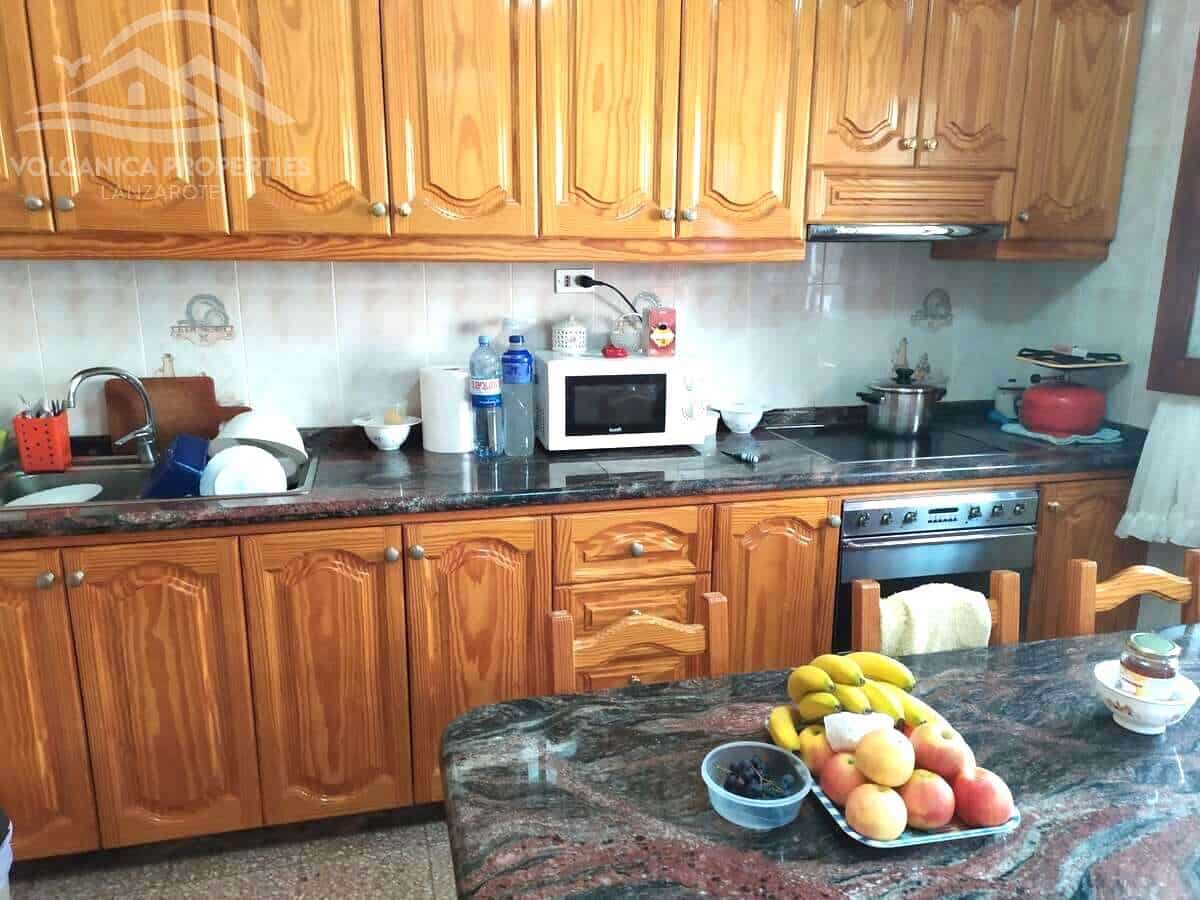 4 chambre Villa/Maison à vendre à Rosiana avec garage - 310 000 € (Ref: 9471056)