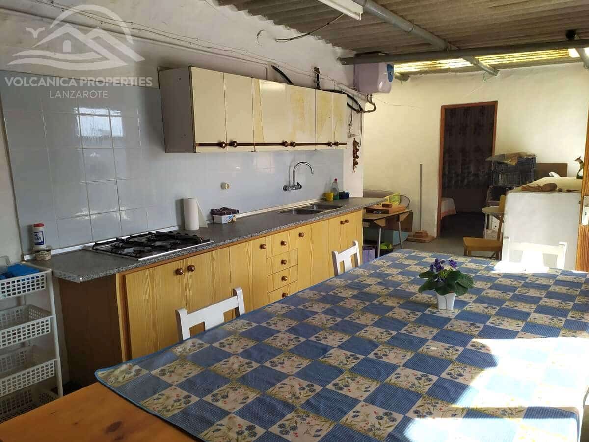 4 chambre Villa/Maison à vendre à Rosiana avec garage - 310 000 € (Ref: 9471056)
