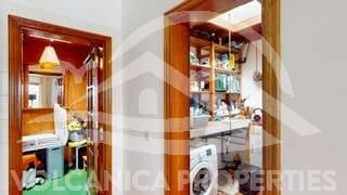 Chalet de 1 habitación en Playa Blanca en venta con piscina - 475.000 € (Ref: 9745212)