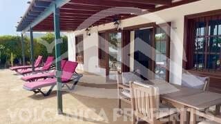 1 makuuhuone Huvila myytävänä paikassa Playa Blanca, Yaiza mukana uima-altaan - 475 000 € (Ref: 9745212)