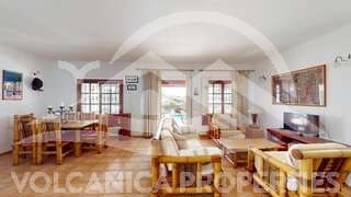 1 makuuhuone Huvila myytävänä paikassa Playa Blanca, Yaiza mukana uima-altaan - 475 000 € (Ref: 9745212)