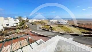 2 chambre Villa/Maison à vendre à Las Brenas avec piscine - 590 000 € (Ref: 9745213)