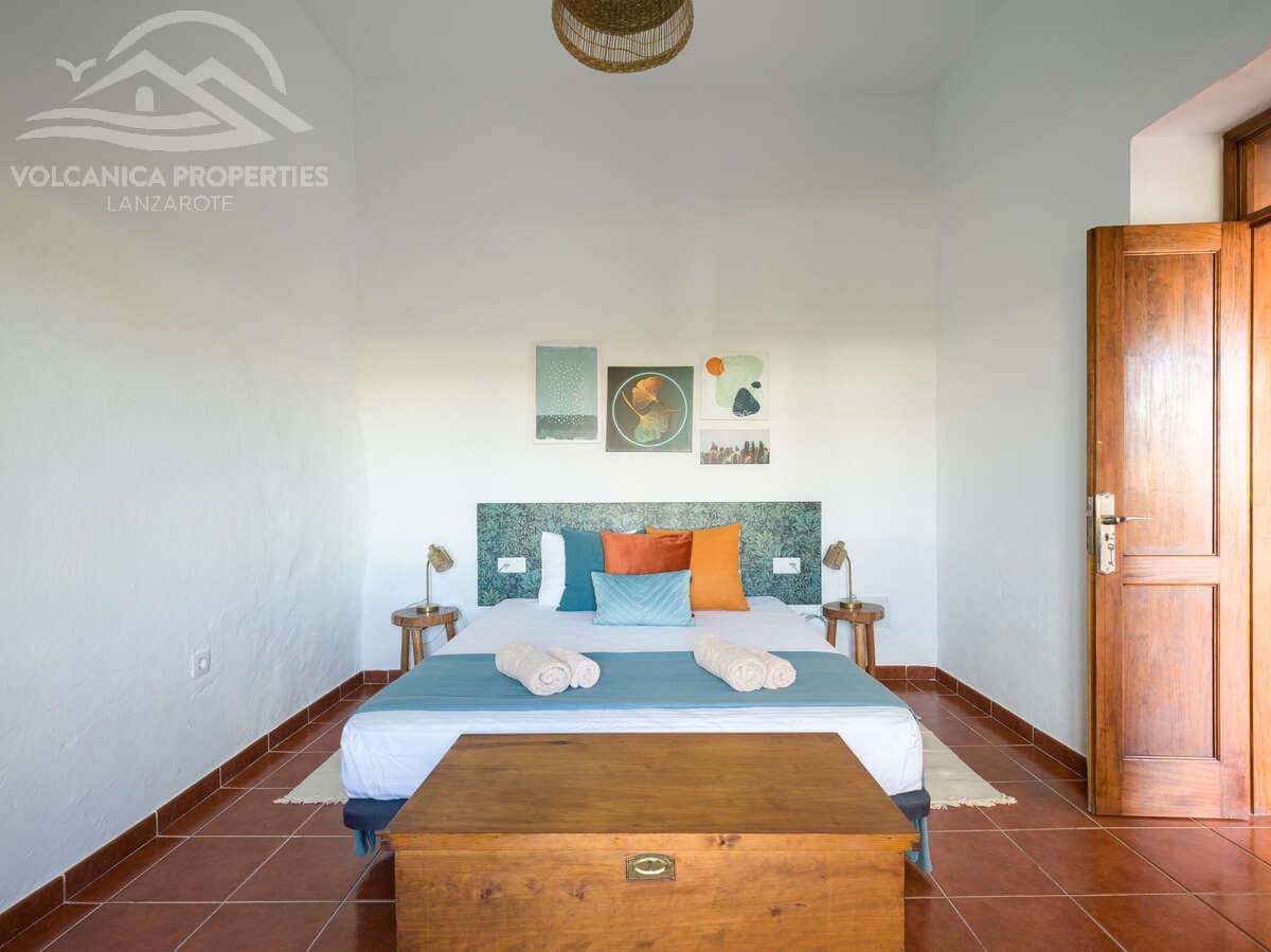 5 bedroom Villa for sale in Ye - € 379,000 (Ref: 9828172)