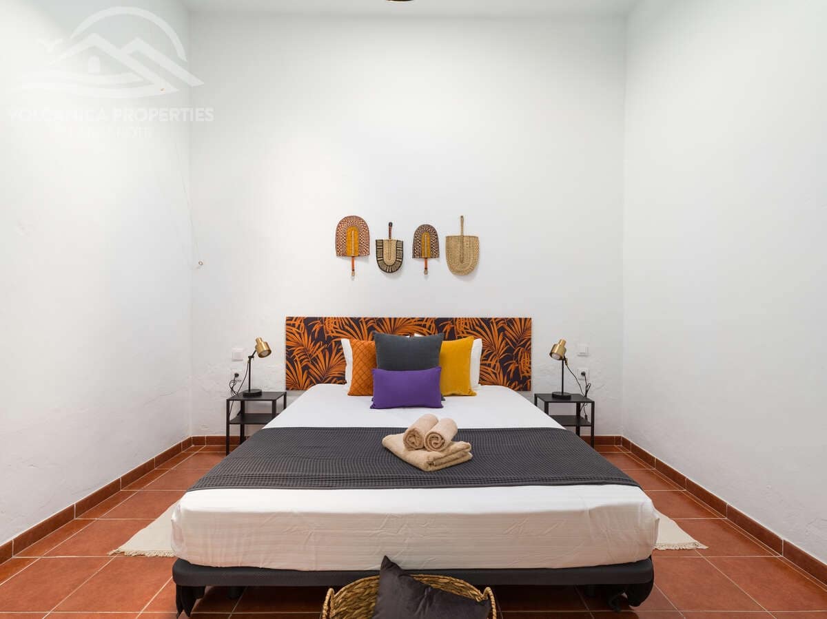 5 bedroom Villa for sale in Ye - € 379,000 (Ref: 9828172)