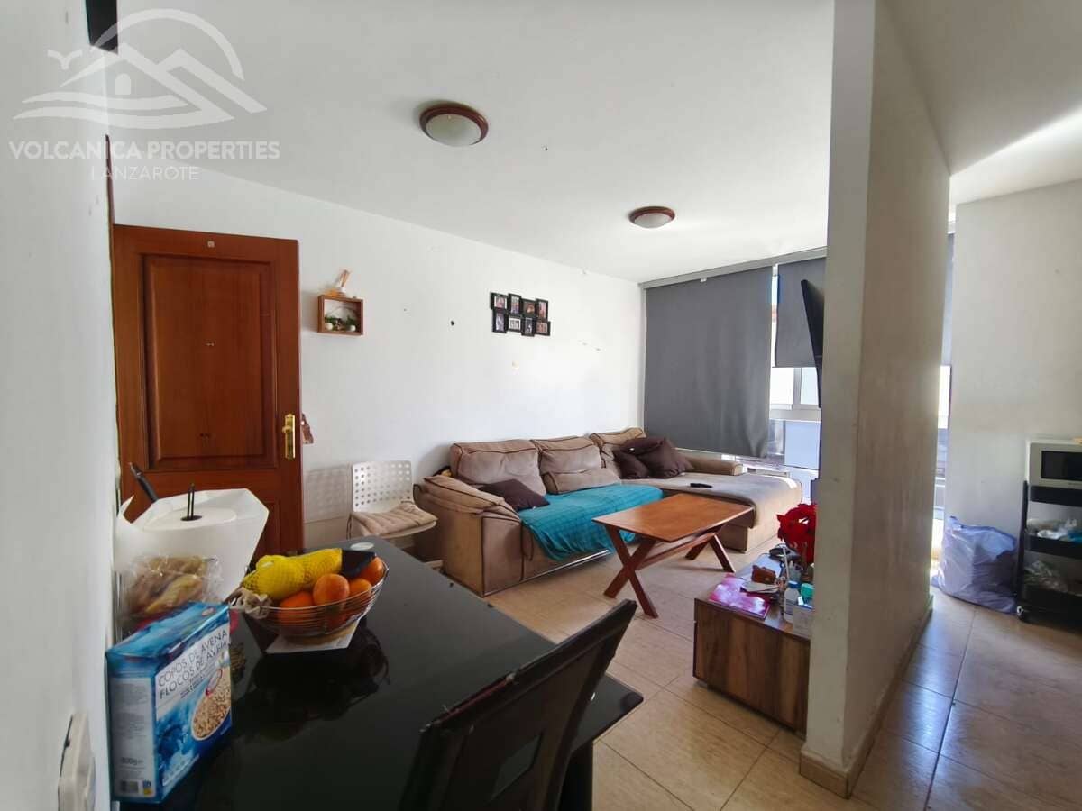 2 soverom Leilighet til salgs i Arrecife - € 165 000 (Ref: 9888642)