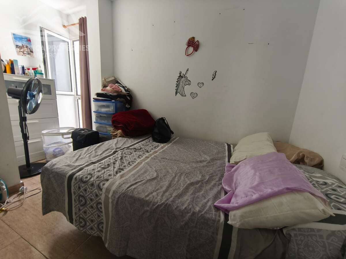 2 soverom Leilighet til salgs i Arrecife - € 165 000 (Ref: 9888642)