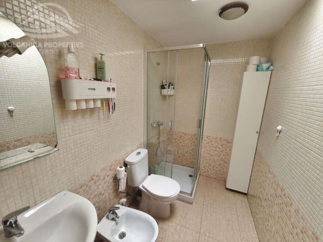 2 soverom Leilighet til salgs i Arrecife - € 165 000 (Ref: 9888642)