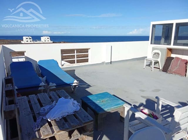 2 soveværelse Lejlighed til salg i La Santa, Tinajo - € 230.000 (Ref: 9917665)