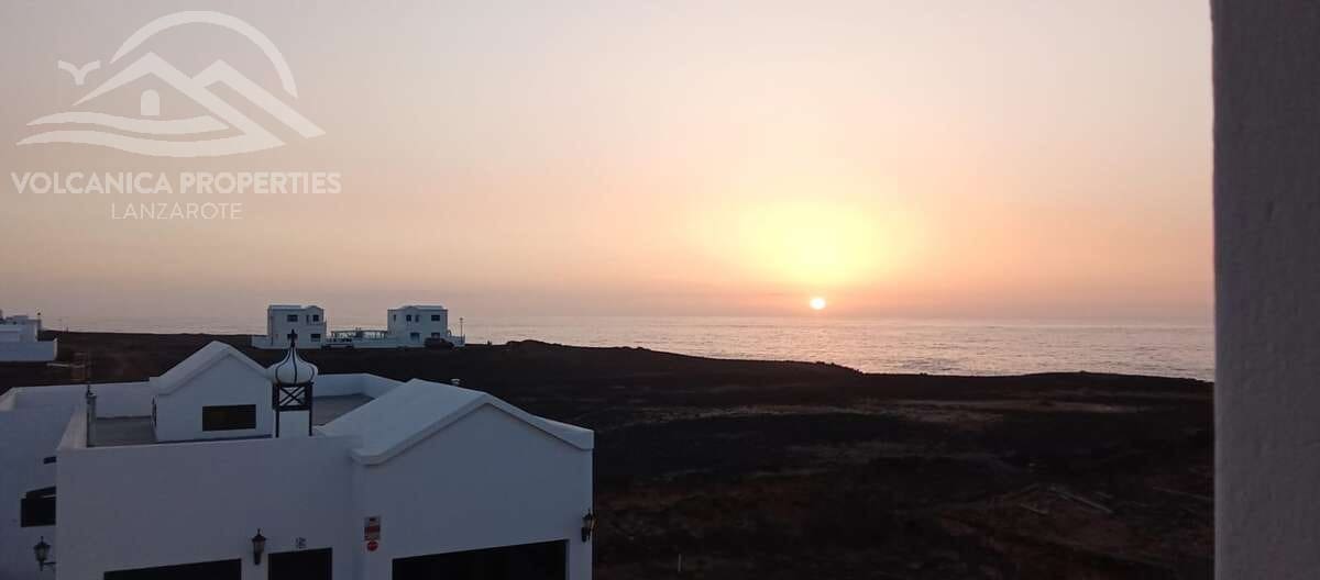 2 bedroom Apartment for sale in La Santa - € 231,000 (Ref: 9917665)