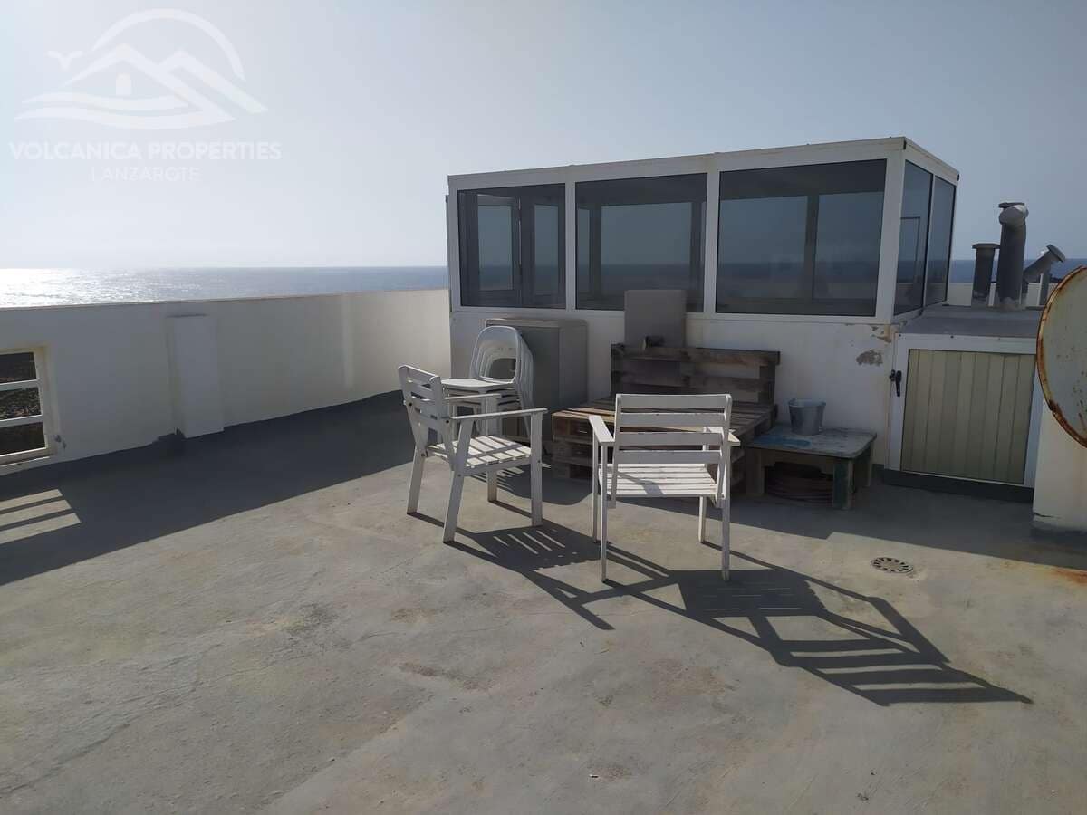 2 bedroom Apartment for sale in La Santa - € 231,000 (Ref: 9917665)