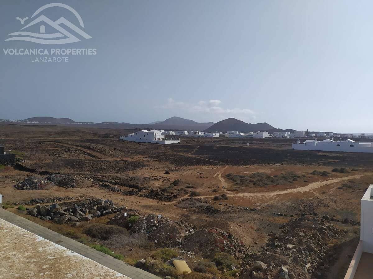 2 bedroom Apartment for sale in La Santa - € 231,000 (Ref: 9917665)