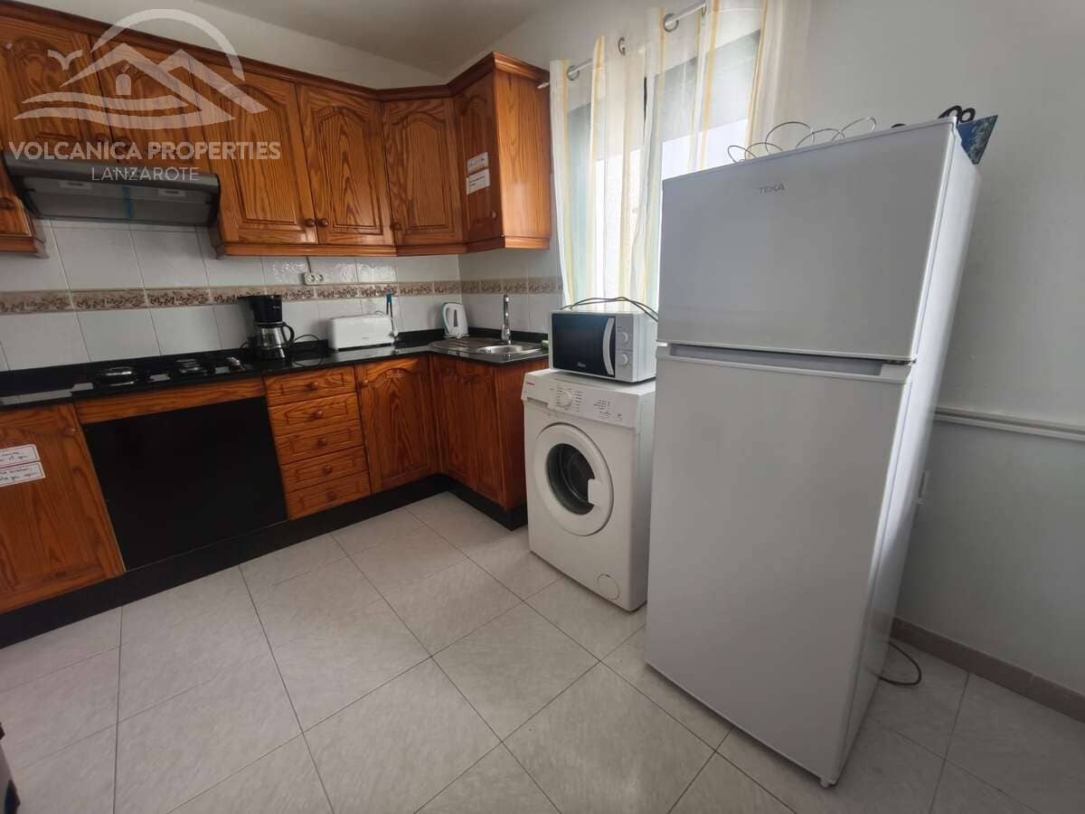 5 bedroom Villa for sale in Orzola - € 465,000 (Ref: 9926615)